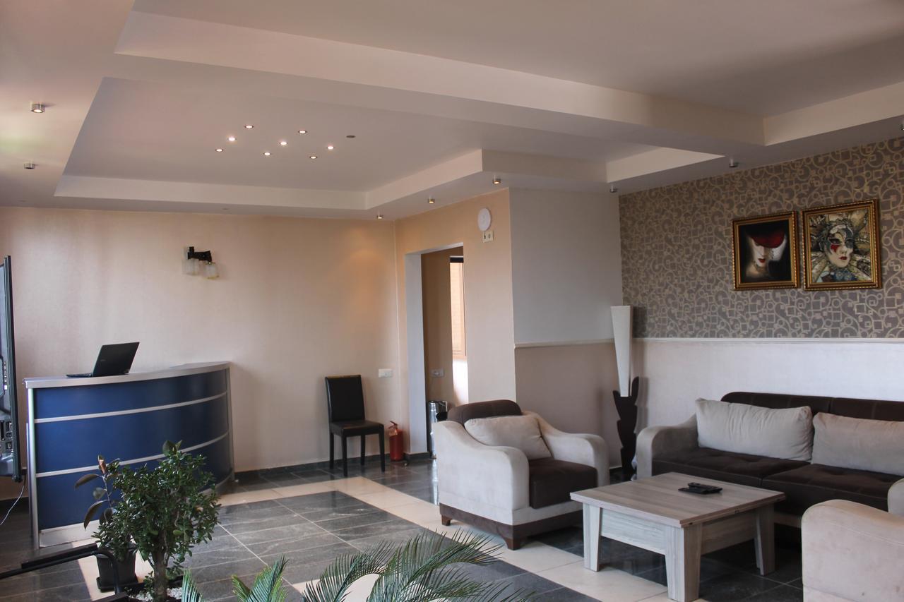 שקווטילי Seazone Hotel מראה חיצוני תמונה